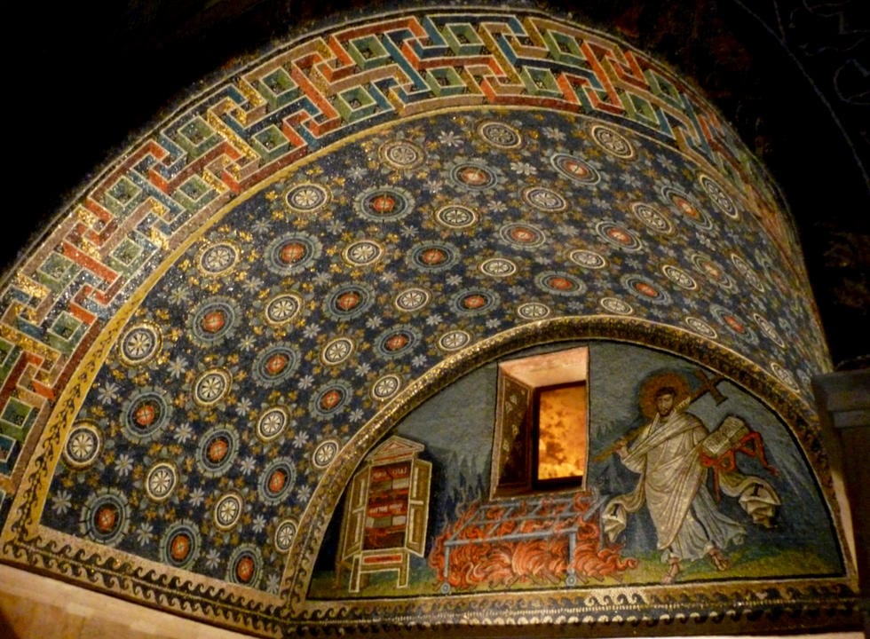 mausoleo-de-gala-placidia_6241711.jpg